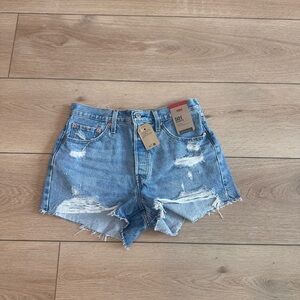 Levi’s 501 shorts